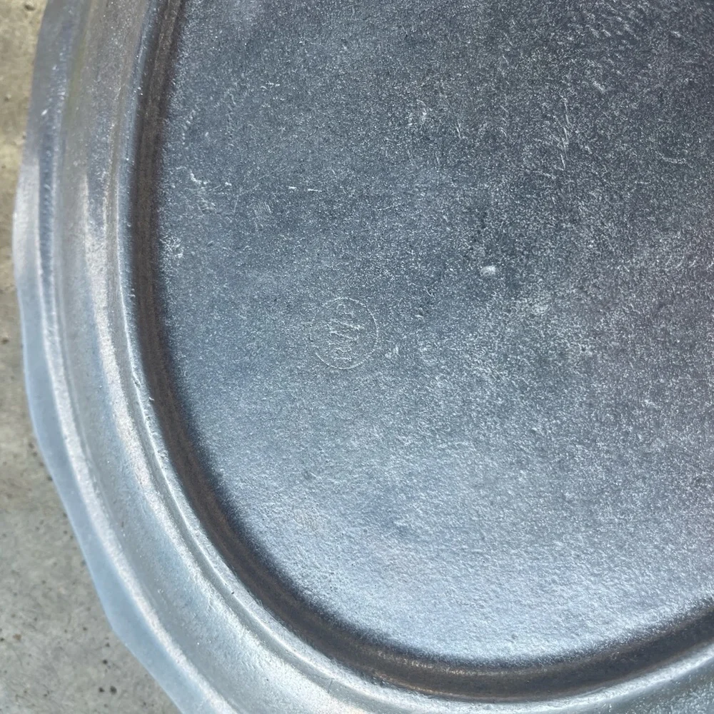 Vtg RWP Wilton Columbia PA 12.5” Queen Anne Style Pewter Serving Platter Tray